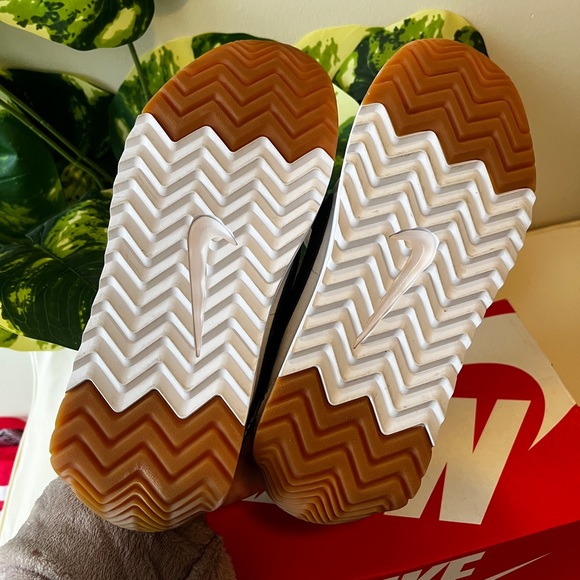 Nike pacific Sneaker - Picture 5 of 5